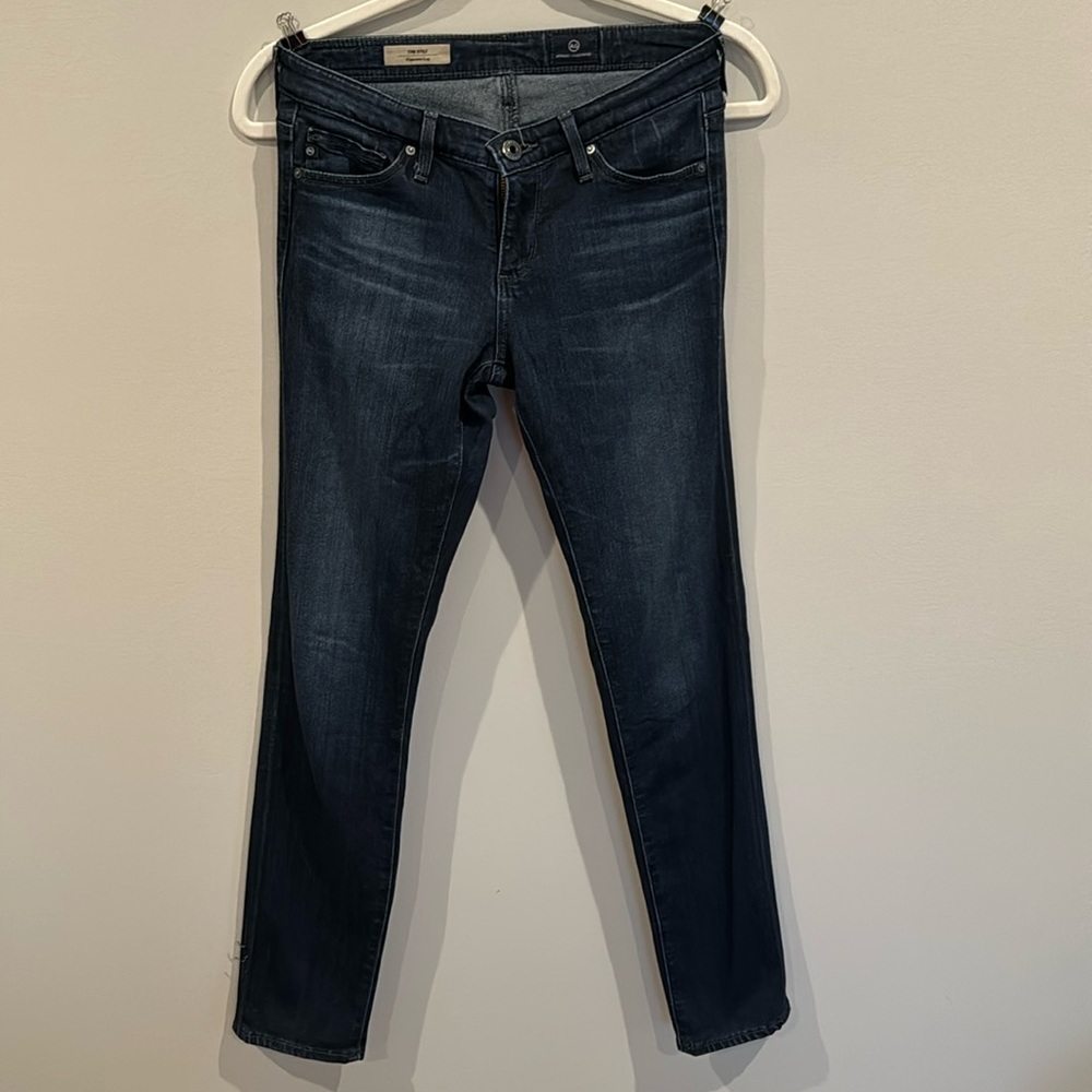 AG, the stilt, cigarette leg, size 25R straight leg jeans